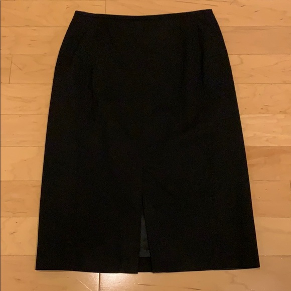 J.Crew black wool pencil skirt w/ front slit sz 2